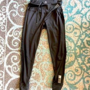 NWOT Adidas PRIMEBLUE Leggings FIRM ON PRICE